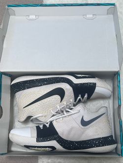 Nike Kyrie 3 ‘Cookies and Cream’