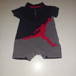 12 MONTH AIR JORDAN TWO BUTTON COLLAR ONE PIECE 