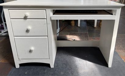 White Computer Desk
