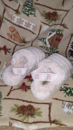 Ugg pink size 8 new never used