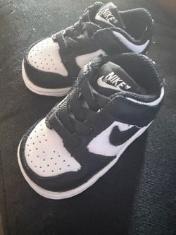 Baby shoes