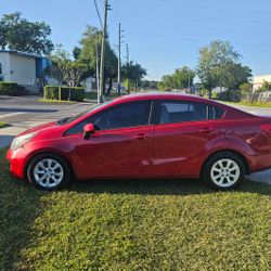 2015 KIA Rio 