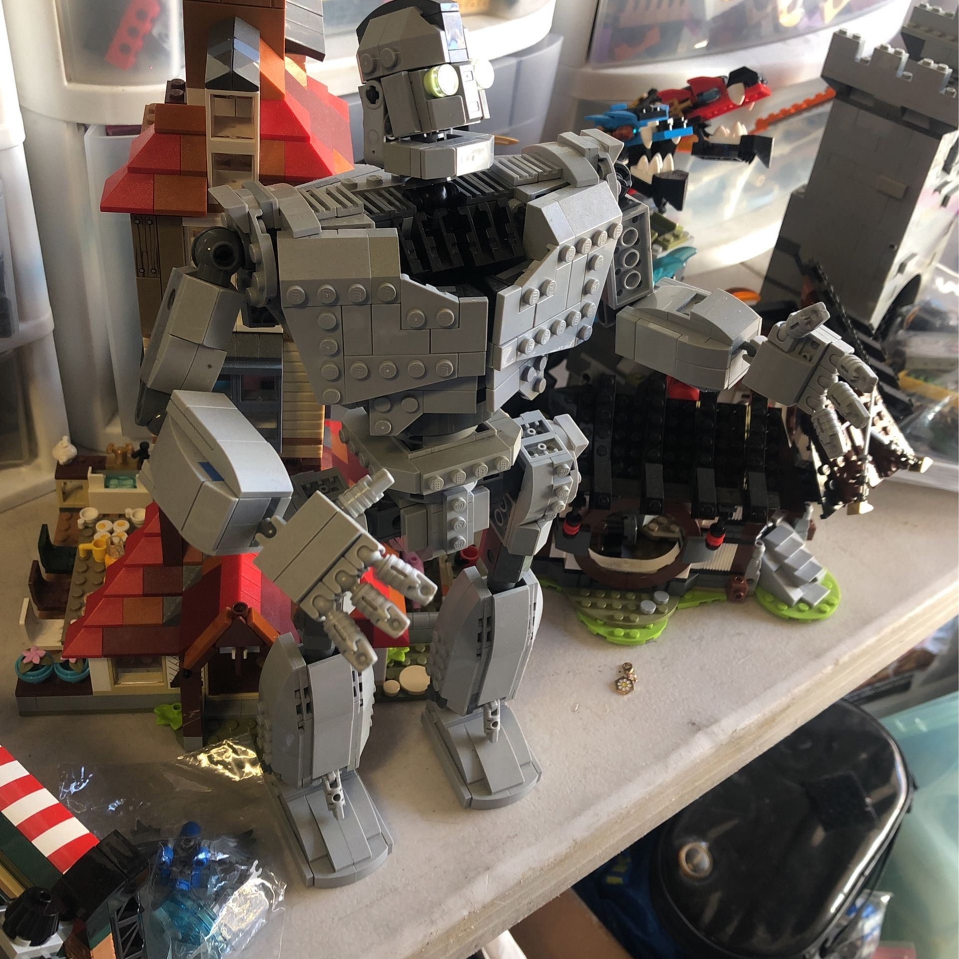 Lego Iron Giant