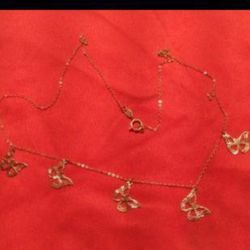 10k.Gold Butterfly Charm Necklace.