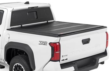 Truck bed cap