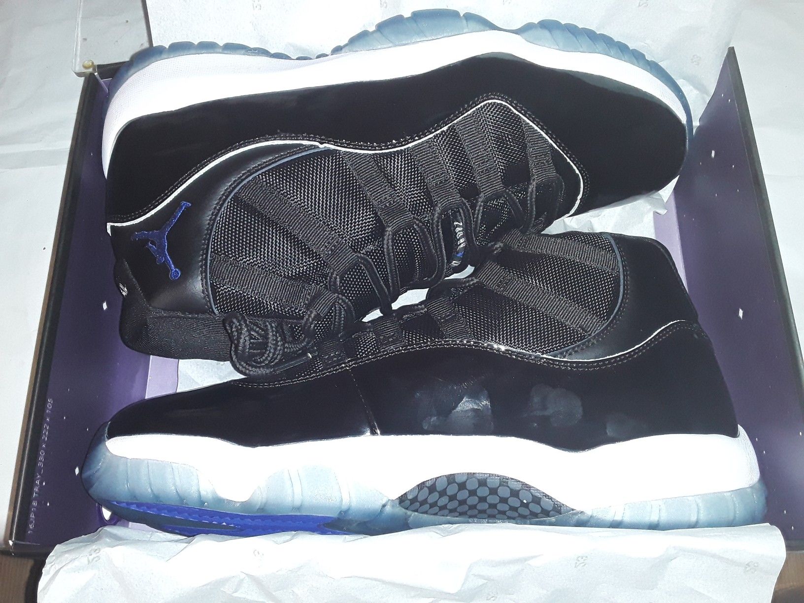 Nike Jordan space jam size 12