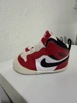 2C Chicago Jordan 1 Crib Bootie