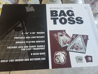 Brand new Wood Corn Hole Boards and Bags
