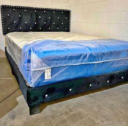 New King Mattress Must Sell - Brand New Unopened in the Plastic with Manufacturer's Warranty. All Sizes are Availalable. Take Home Today Just $39 Down