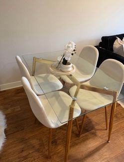 Glass Dining Table & 4 chairs modern