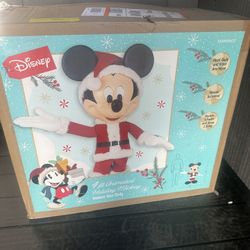 Mickey Santa 