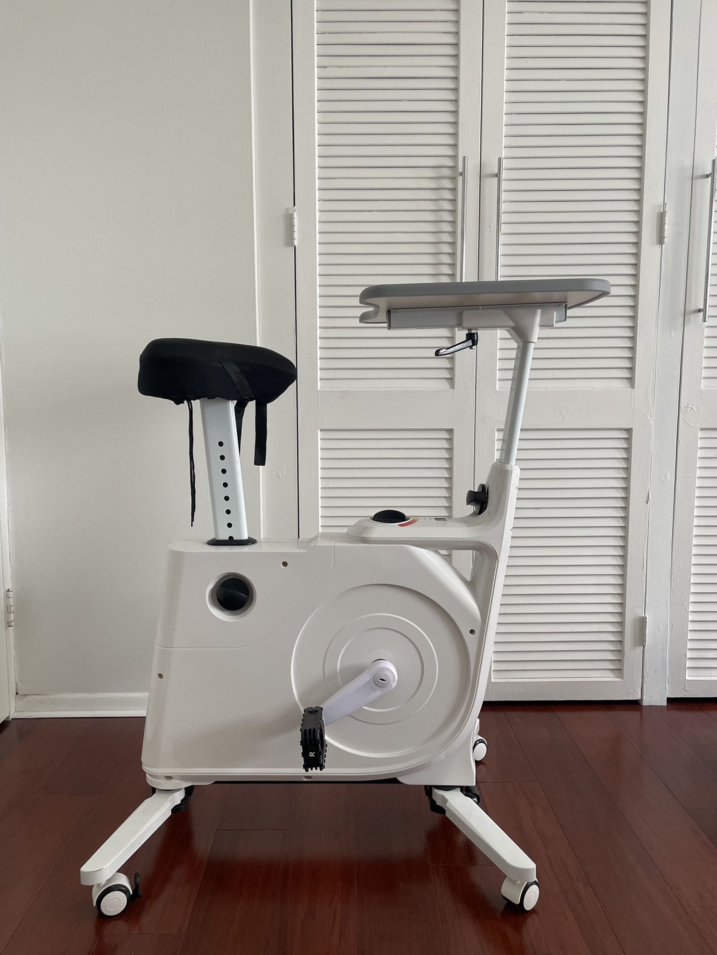 Exercise Bike With Desk / Stationary Bike