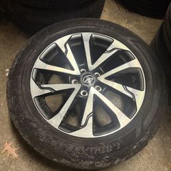 2025 Oem Toyota Corolla Cross 18 Inch Rims & Tires