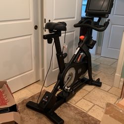 Exercise Bike NordicTrack S15i Studio Cycle With Console