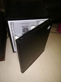 Mini fridge