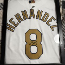 Kike Hernandez Signed Jersey 