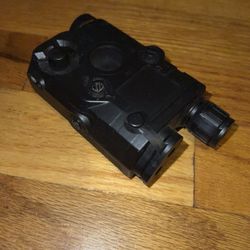 Air-soft Aiming Laser (PeqBox) Box With Laser And Flashlight 