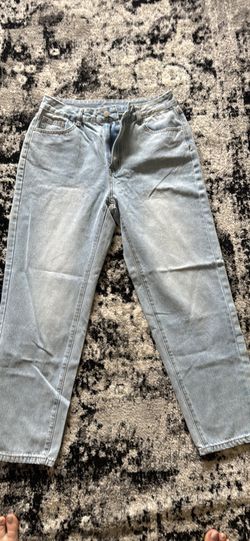 Women’s Size 30 “mom” Jeans