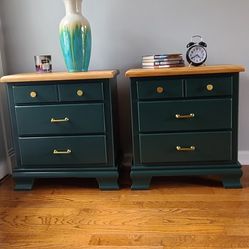 Stunning beautiful refinished dresser With 2 night stands real wood in green color 