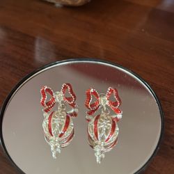 Christmas Earrings. Very Pretty And Shiny 