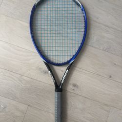 Prince Shark Tennis Racket – Oversize Power – Fresh Grip