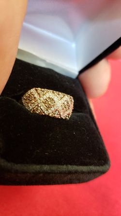 10KTYG ladies diamond ring