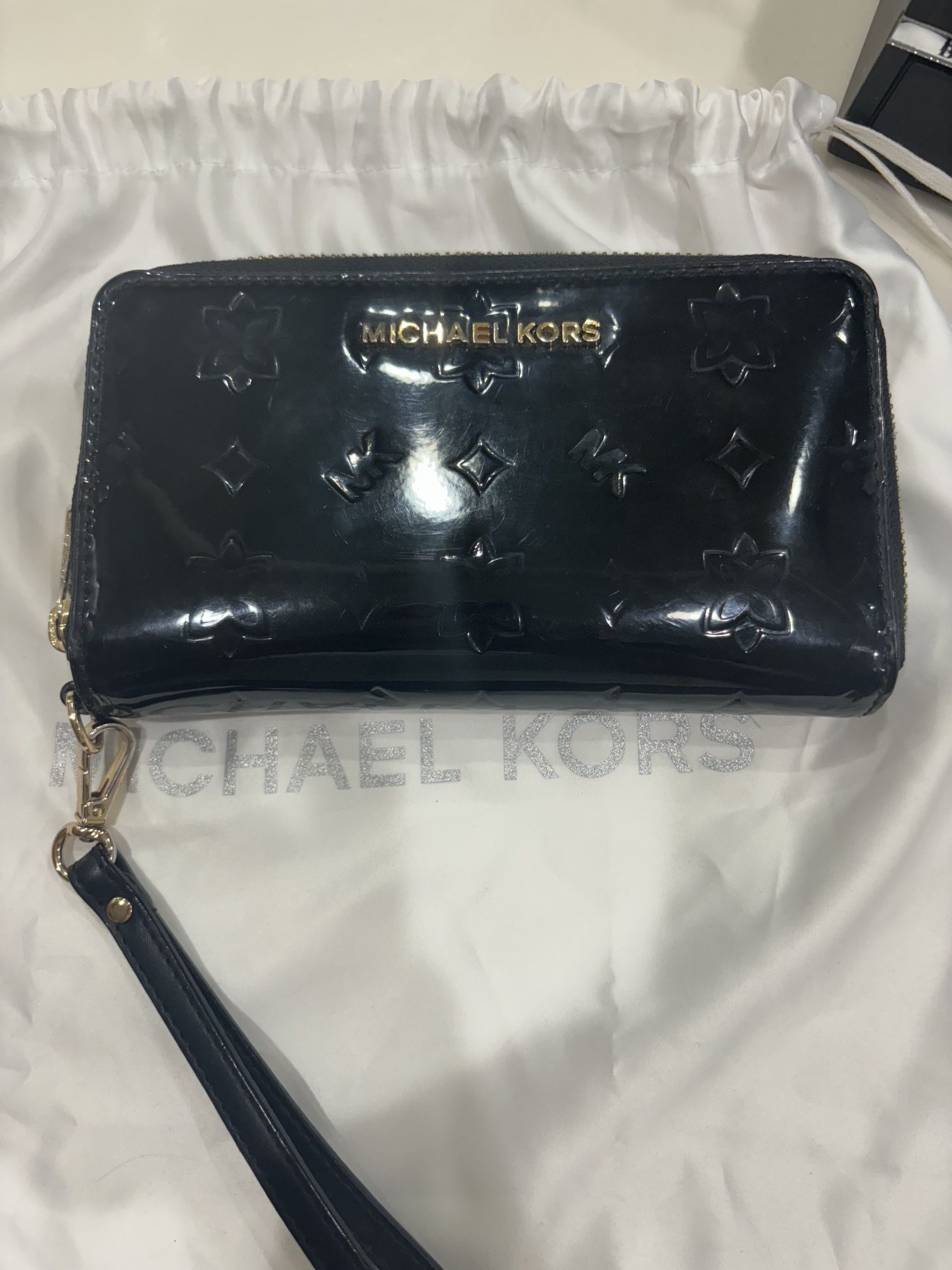 Michael Kors Black Wristlet Wallet 