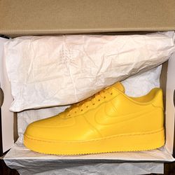 Brand New Nike Air Force 1 Low ‘07 “Pro-Tech Waterproof University Gold” Men’s Size 10.5