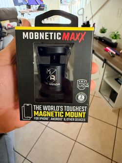 MOB armor phone magnet