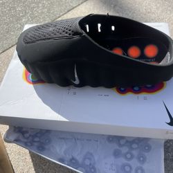 Nike Mind 001 Black Hyper Crimson 