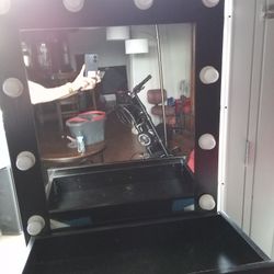 Vanity 