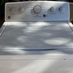 Washer Kenmore. 