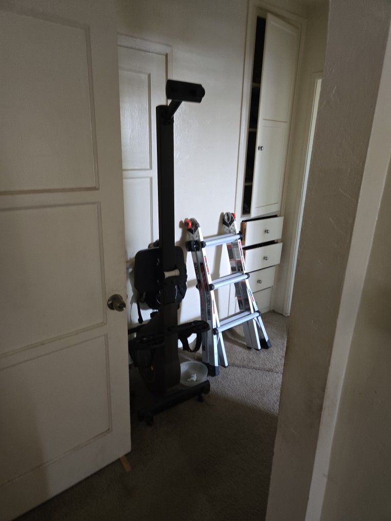 Rowing Machine, Used Lightly