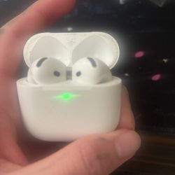 AirPods gen 4