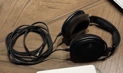 Sennheiser HD 660S Open-Back Headphones - (Headphones + 1/4" Cable Only)