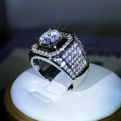 New 18k White Gold Men Wedding Ring 