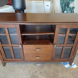 Dresser/ TV Stand 