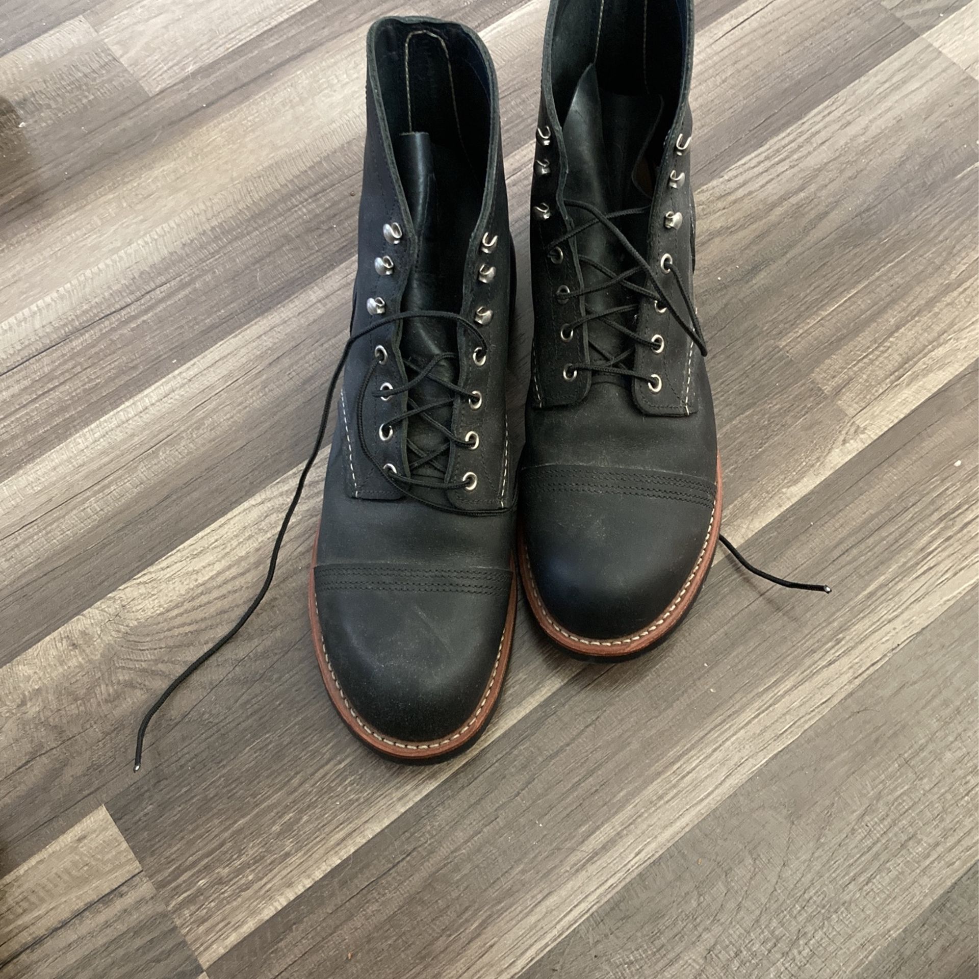 Red Wing 8084 Boots