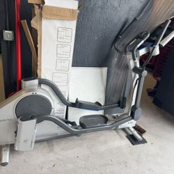 Free elliptical