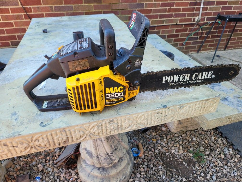 Mac  3200cc Chain Saw 