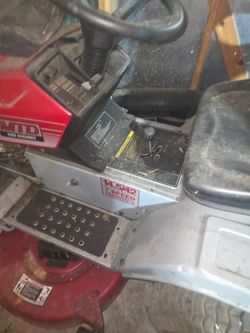 MTD Yard Machines 14.5 HP / 42” Riding Mower $150 Firm