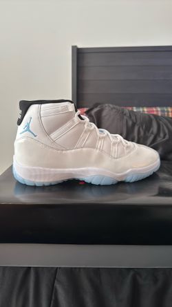 Jordan 11 Legend Blue