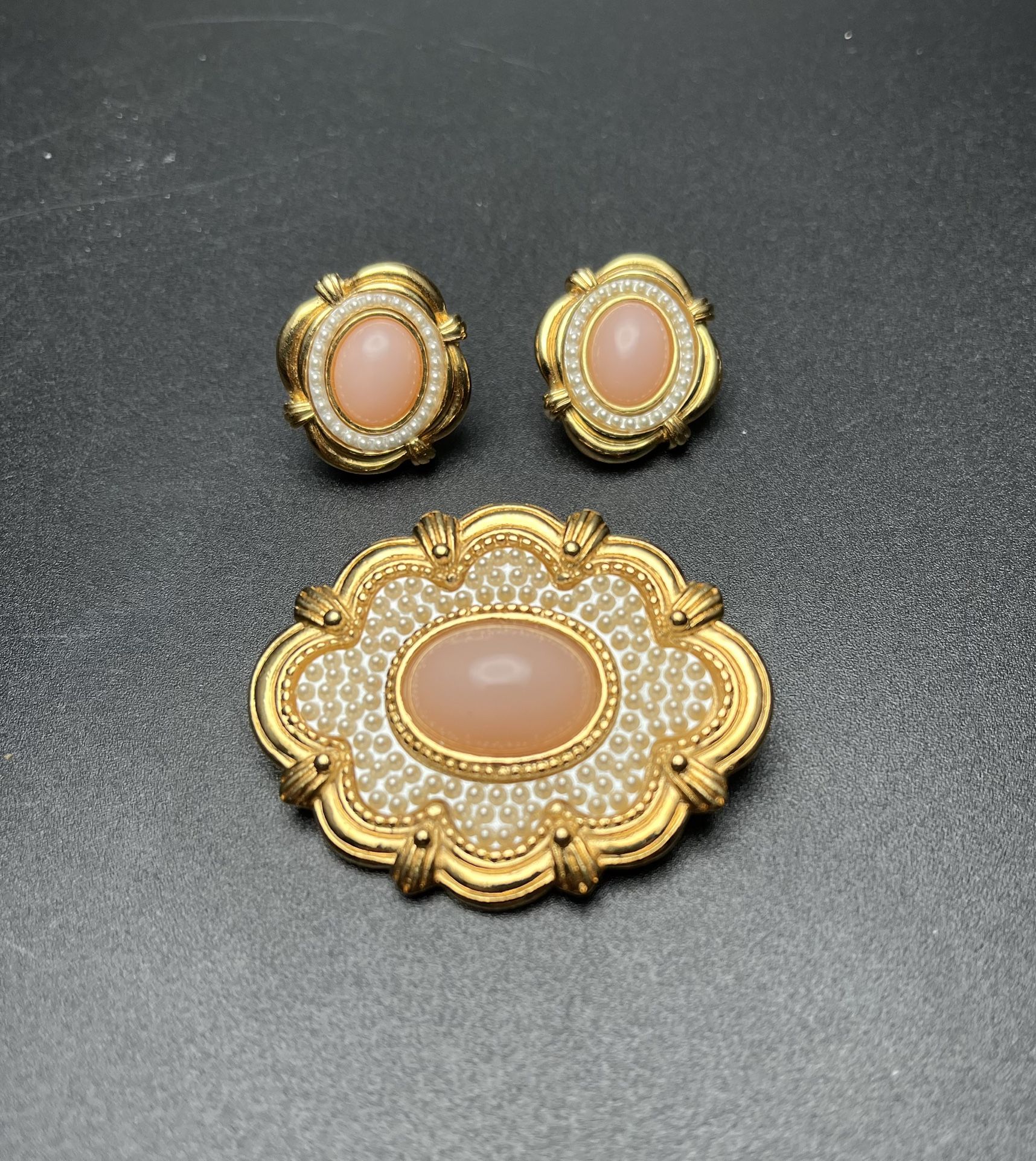 Vintage Avon Victorian Spring Brooch Stud Earring Set Cottage Core Romantic