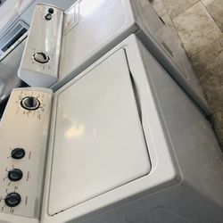 Whirlpool Washer & Electric Dryer 