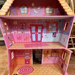 Lalaloopsy Sew House Wooden 3’ Tall Doll Playhouse
