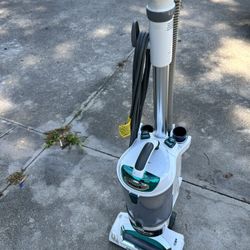 Shark Lift Away Vacuum