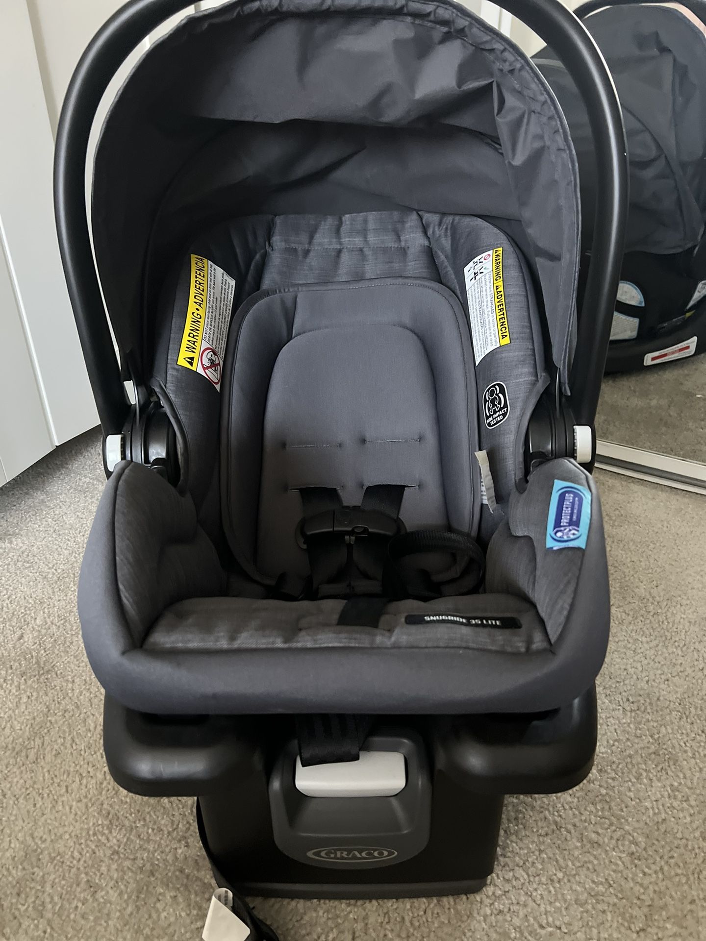 Graco Infant Car Seat