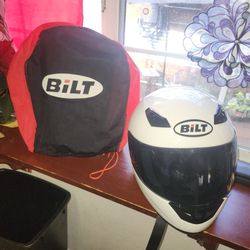 MOTORCYCLE HELMET BILT