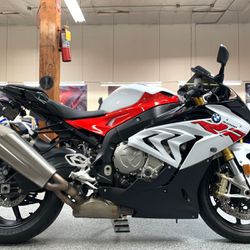 2018 BMW S1000RR Premium Edition Loaded + HP4 Forged Wheels