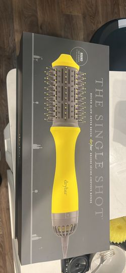 Drybar Single Shot Round Blowdryer Brush 